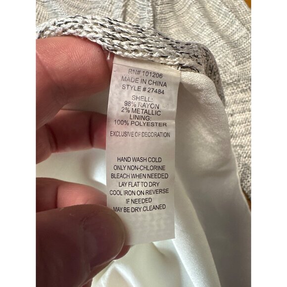 Soft Surroundings V-Neck Long Sleeve Knit Sweater With Lace-Up Back Detail Sz XL - Picture 11 of 13